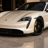 Diamond White Shift Gold Vinyl Wrap 8